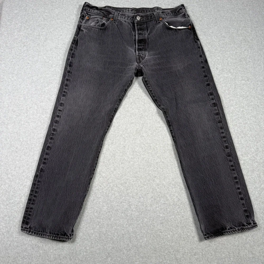 Levis 501 Mens Original Fit Straight Leg Button Fly Black Denim Jeans 38x30